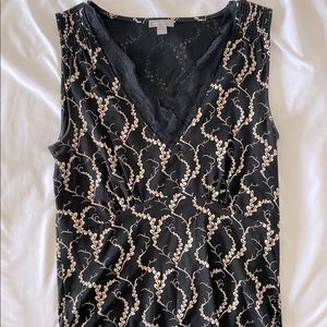 Ann Taylor tank top with lace trim size S